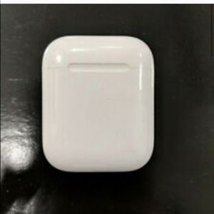 AirPod charging case